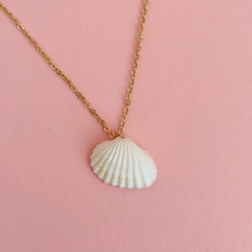 White Shell Faux Gold Necklace - Picture 2 of 4